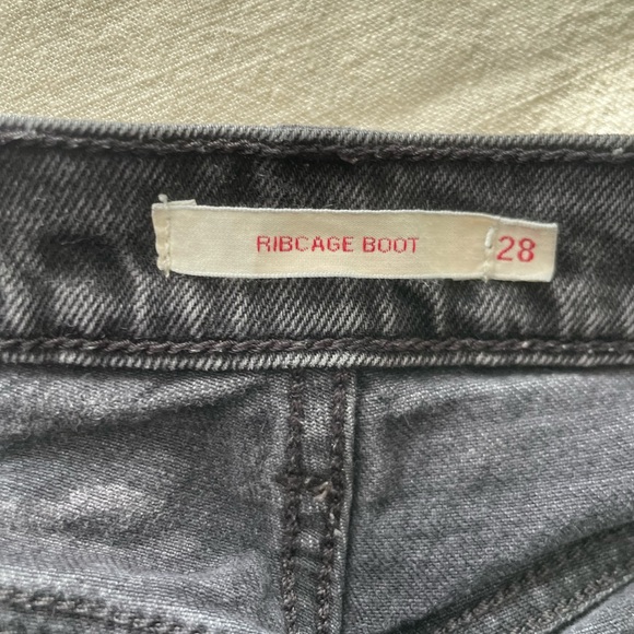 Classic Black Women's Jeans - Picture 3 of 6